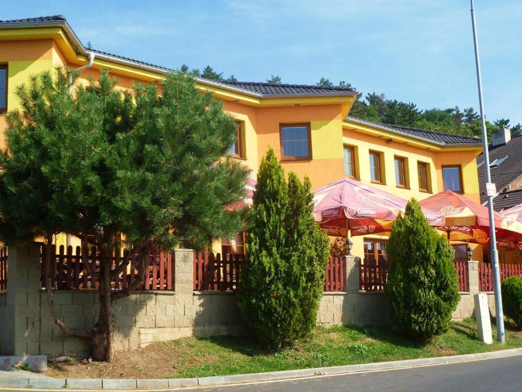 Hotel Pohadka Most Εξωτερικό φωτογραφία