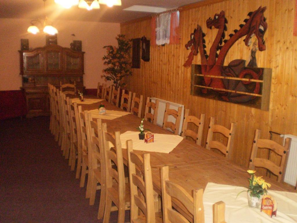 Hotel Pohadka Most Εξωτερικό φωτογραφία