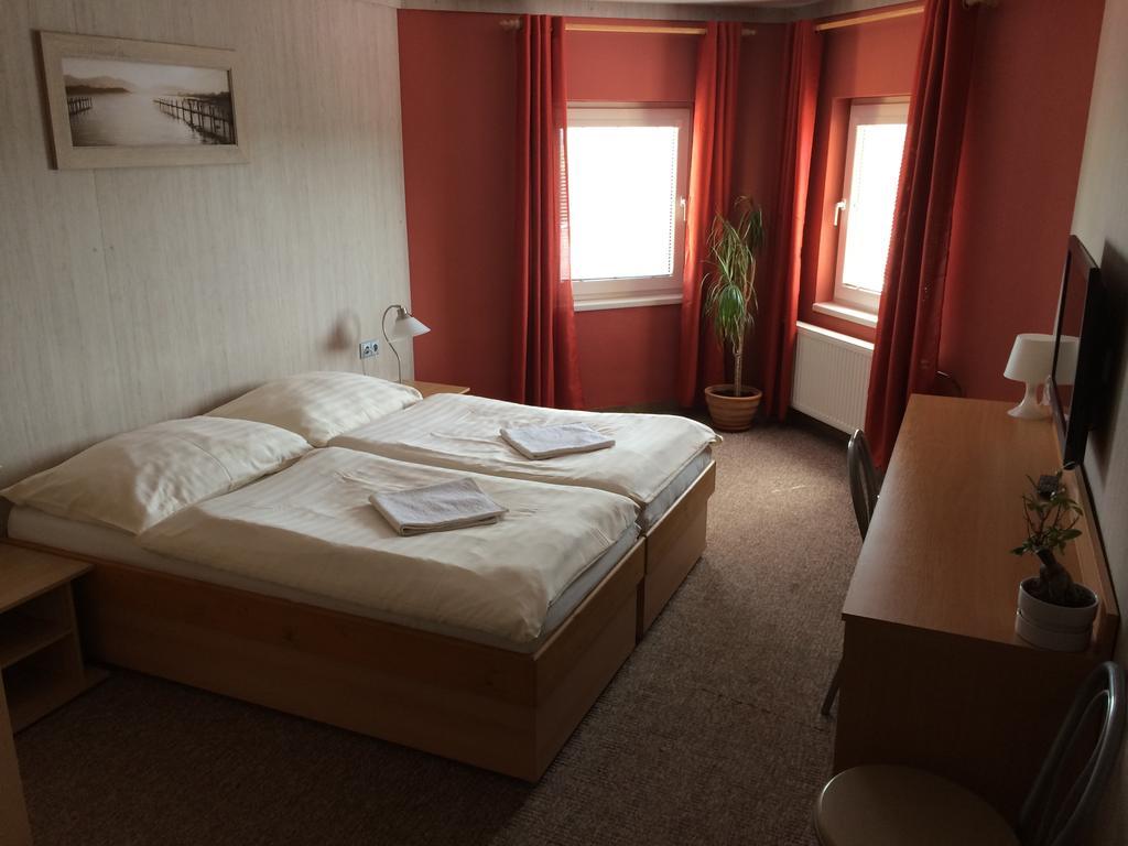 Hotel Pohadka Most Δωμάτιο φωτογραφία